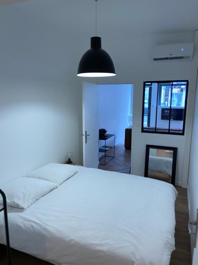 Apartamento LES ROTINS - 80m de la cathédrale Reims Exterior foto