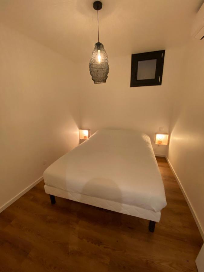Apartamento LES ROTINS - 80m de la cathédrale Reims Exterior foto