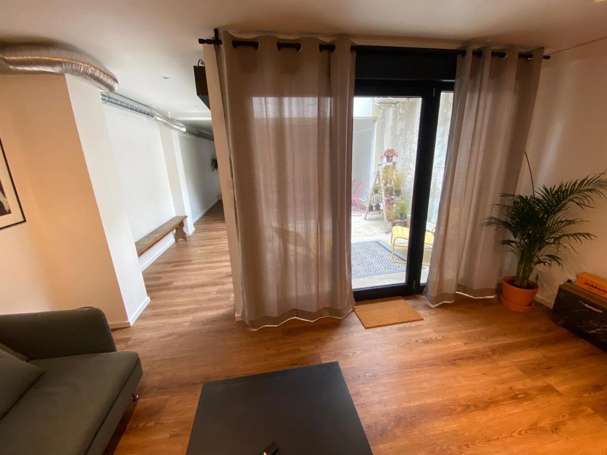 Apartamento LES ROTINS - 80m de la cathédrale Reims Exterior foto